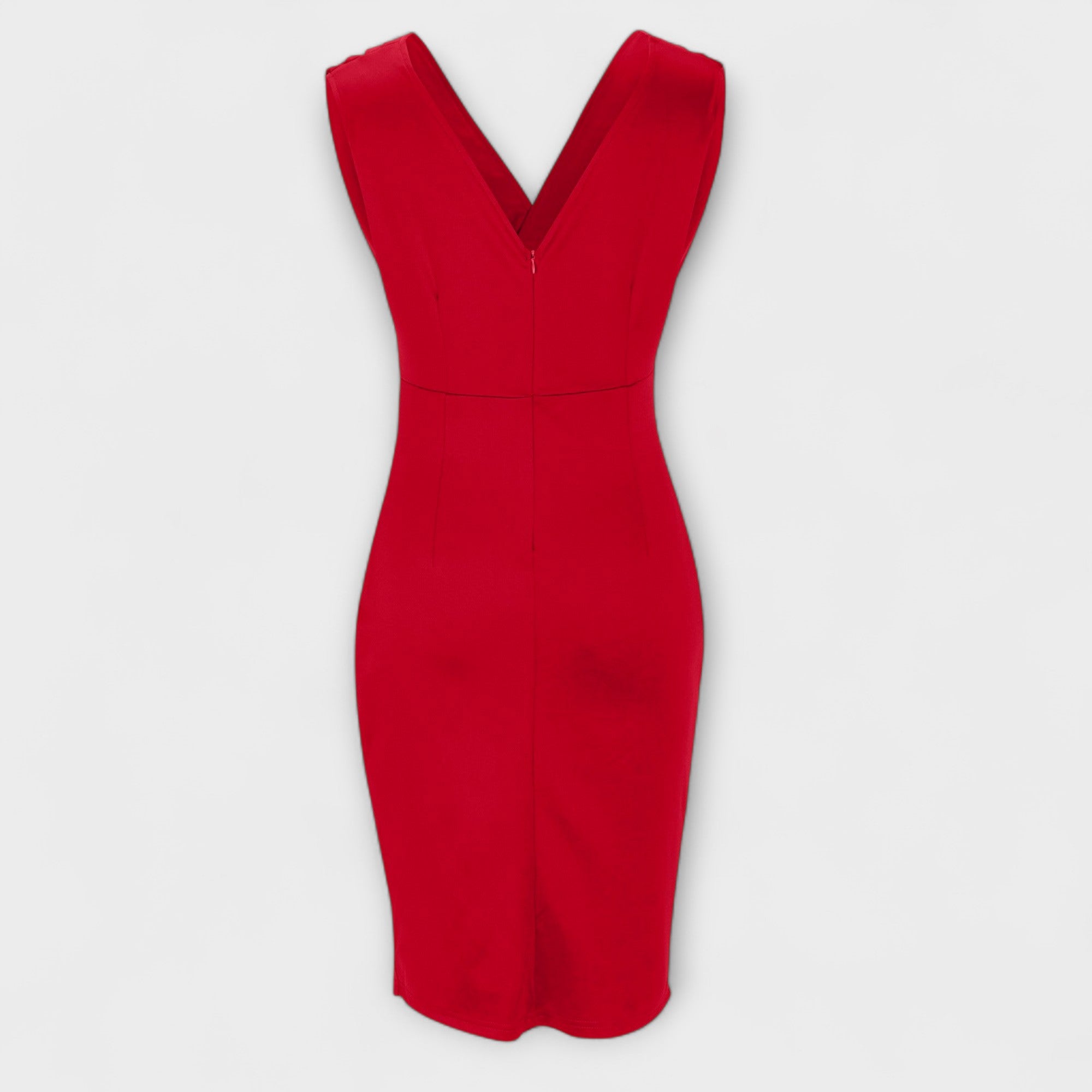 Desi - V-neck dress with slit