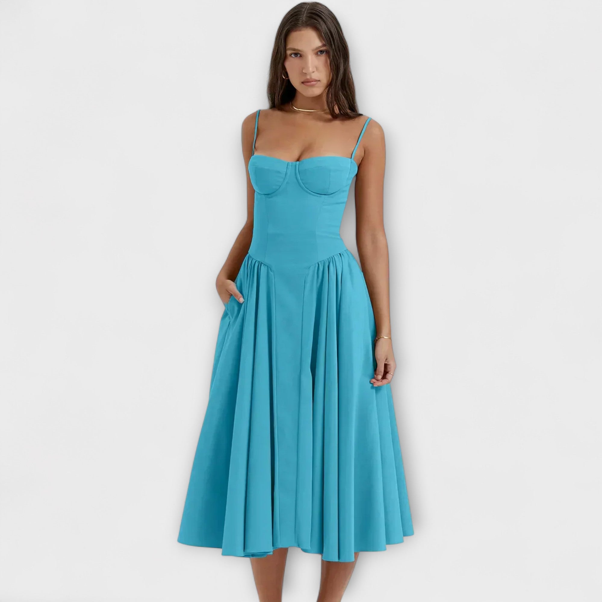 Rosalie - Sophisticated Sleeveless Lace Dress
