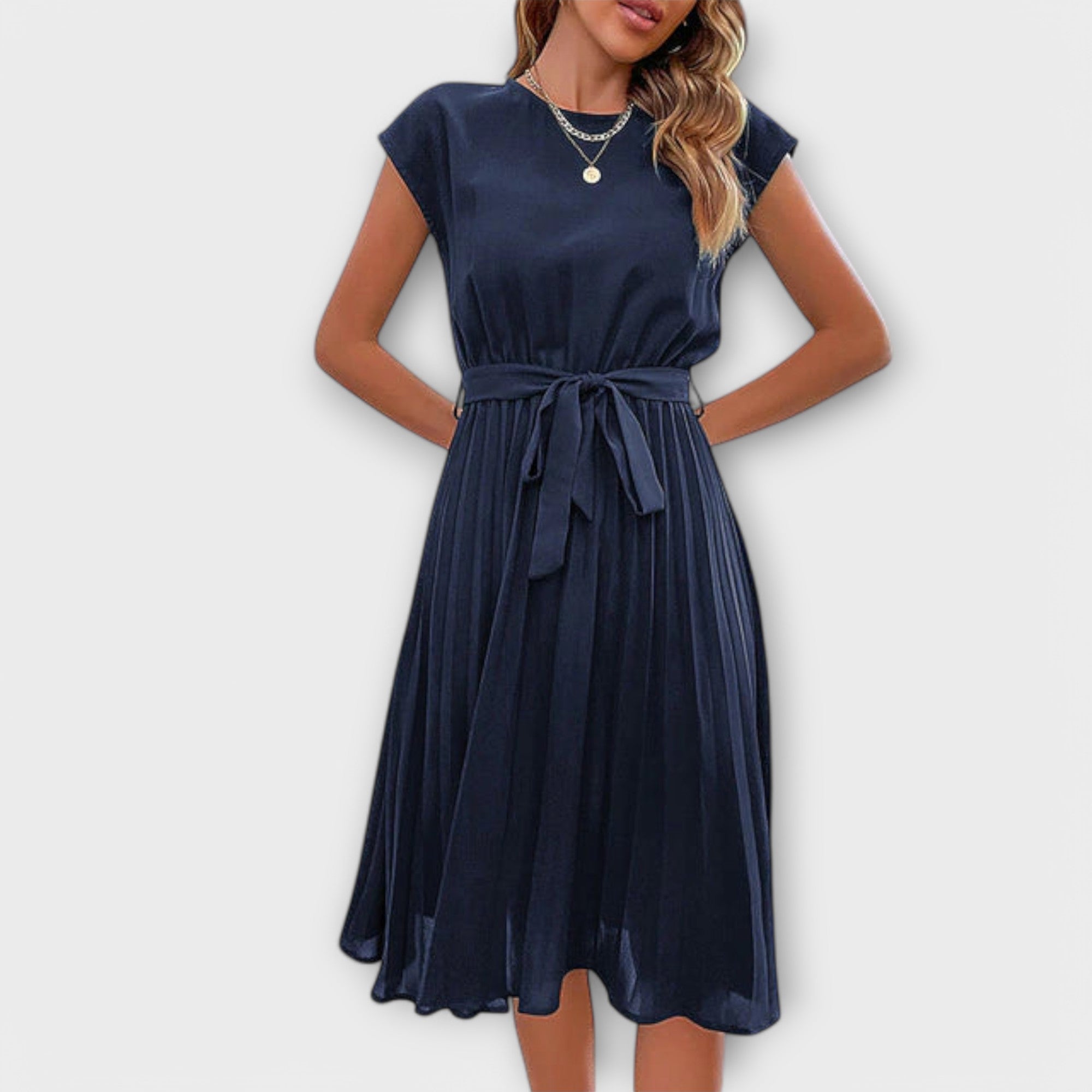 Claire - Short sleeves, pleated, casual mini dress
