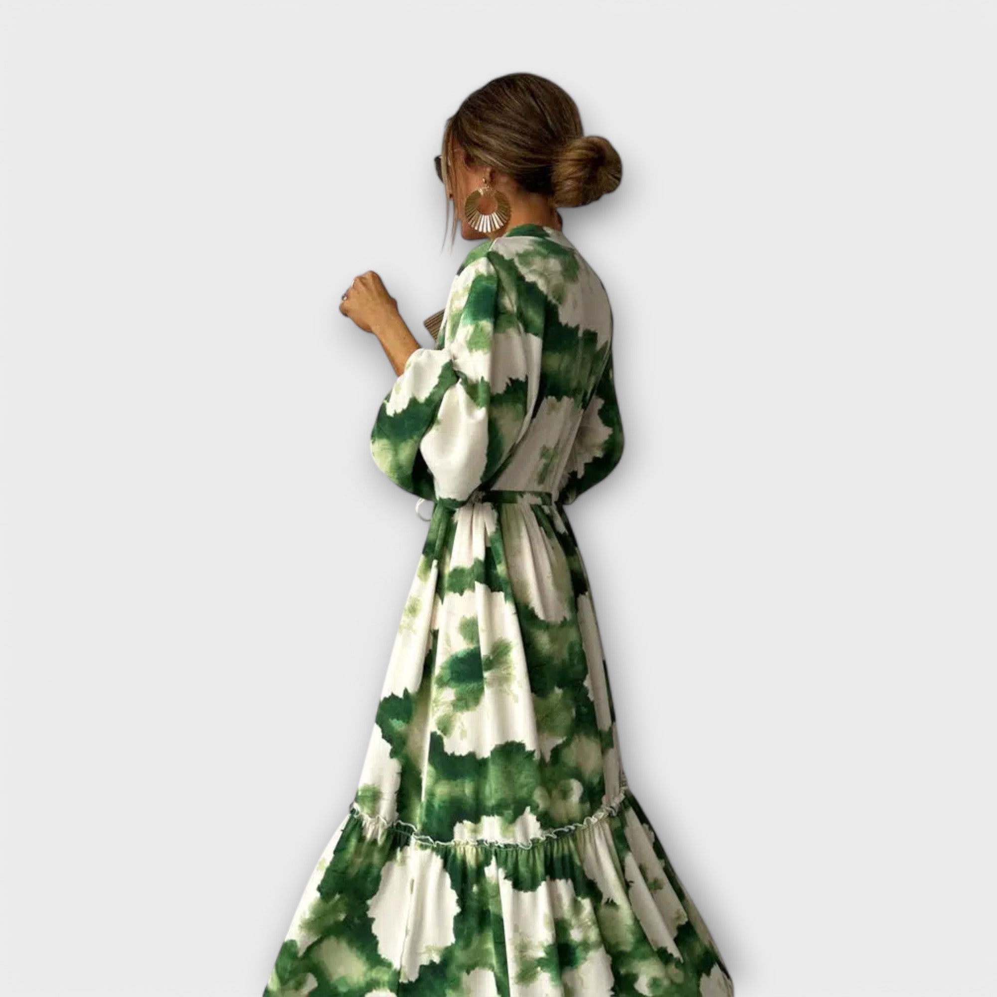 Melina - Green long-sleeved maxi dress with a v-neck