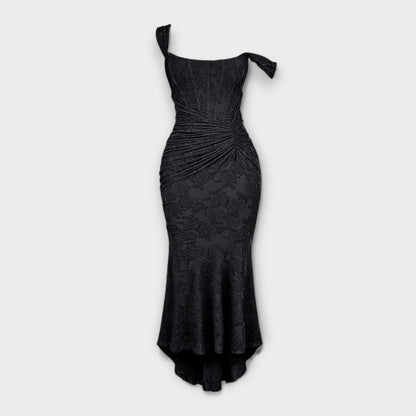 Renske - Long dress with an elegant and sophisticated bodice