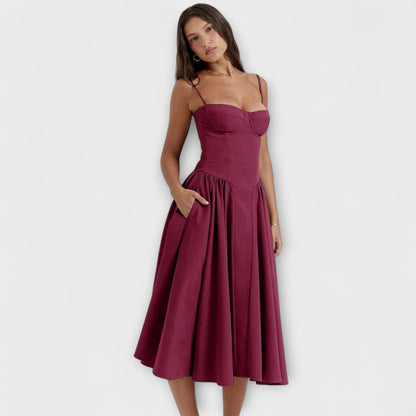 Rosalie - Sophisticated Sleeveless Lace Dress
